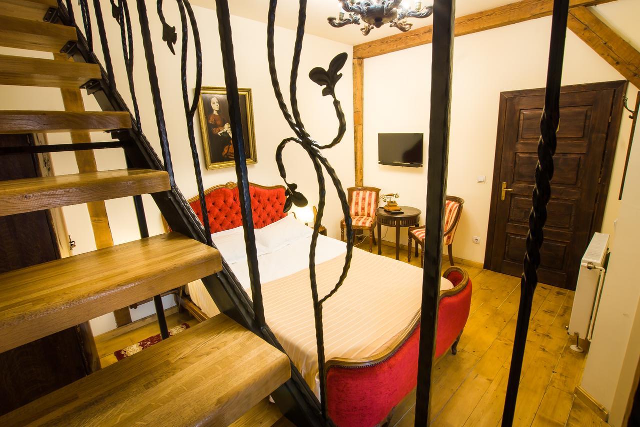 Apartament - pe două niveluri